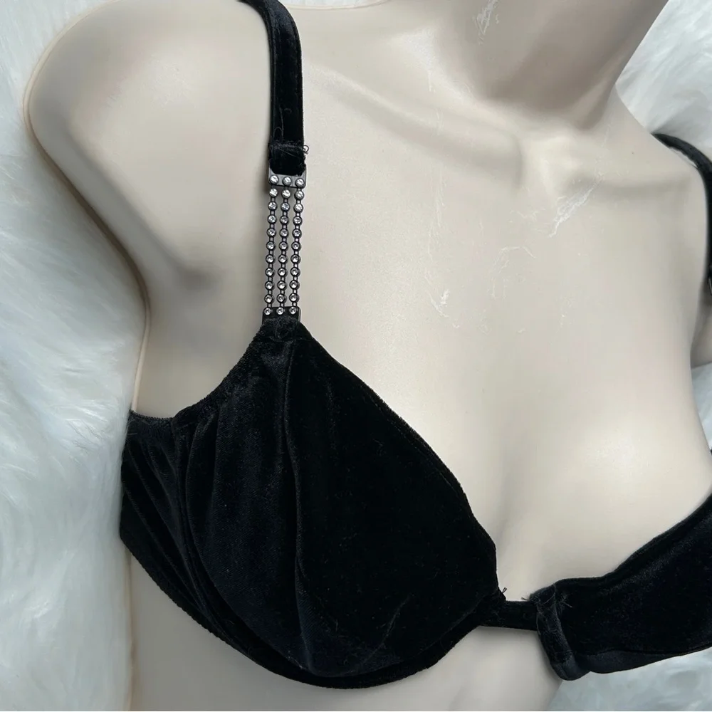 Glam Vintage Victoria's Secret Black Velvet & Diamond Push-Up Bra & Bikini Set‎